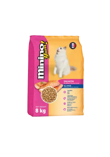Minino Yum!